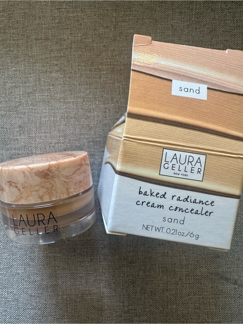 Laura Geller Baked Radiance Cream Concealer - Sand (Warm Beige)